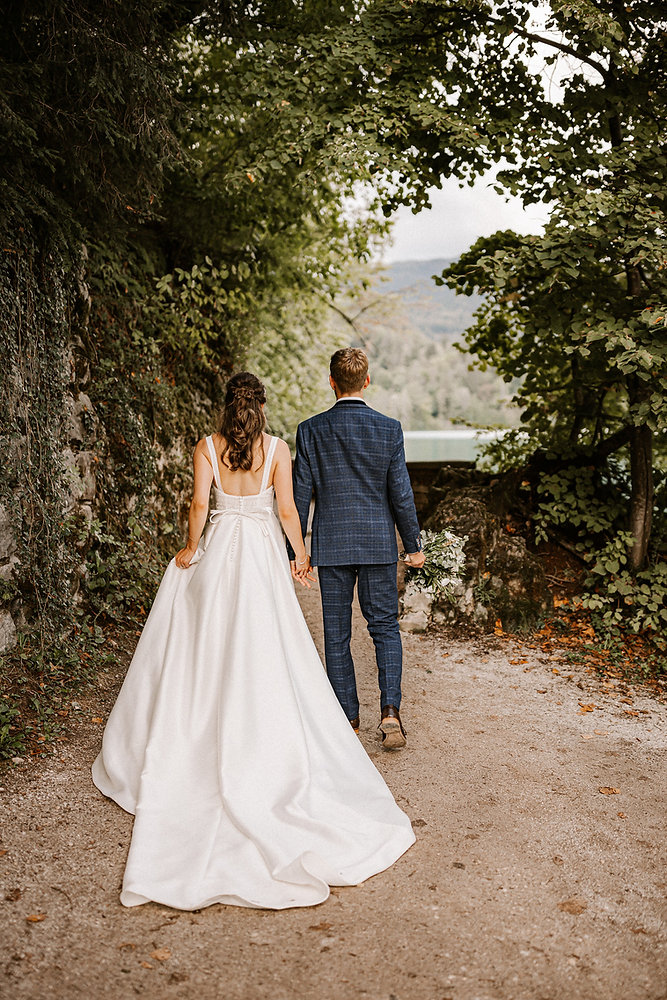 WEDDING TOP TIPS - MONEY SAVING TIPS AND LEARNING FROM MISTAKES 958583 A184fdc1336e470494f8de6dd56a935amv2