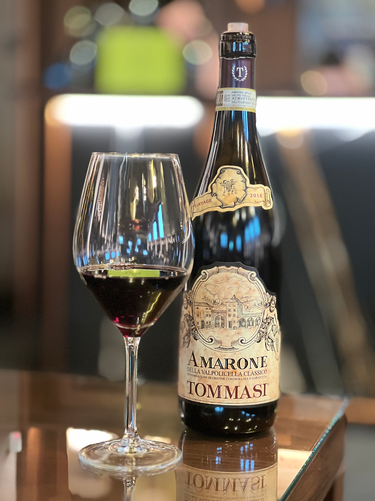 BEST WINE TASTINGS ON LAKE GARDA 958583 Ac1cd1aae4ad42f7b1d1a6749b47d0a3mv2