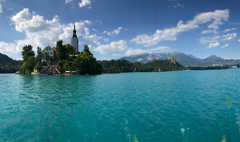3 DAYS IN BLED 958583 Bddf927dc4f04d098cd856e7c3304c77mv2