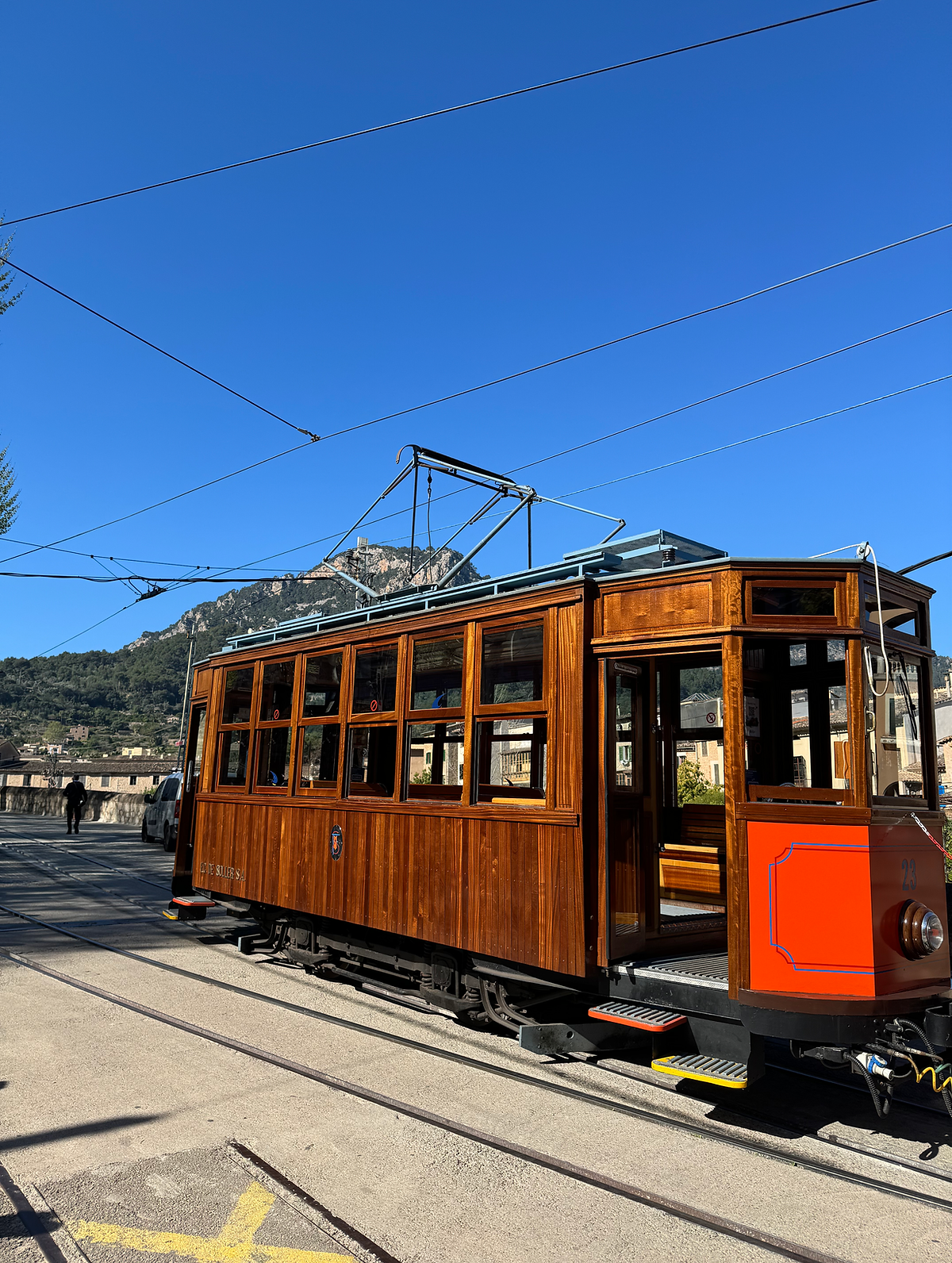 4 DAYS IN MALLORCA WITH A BABY Tram