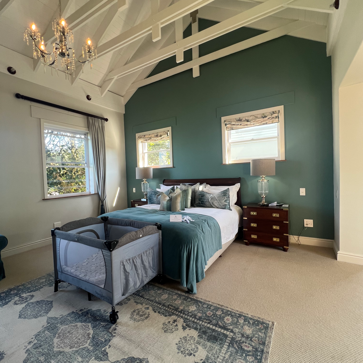 BEST THINGS TO DO IN CAPE TOWN bed and cot in hotel