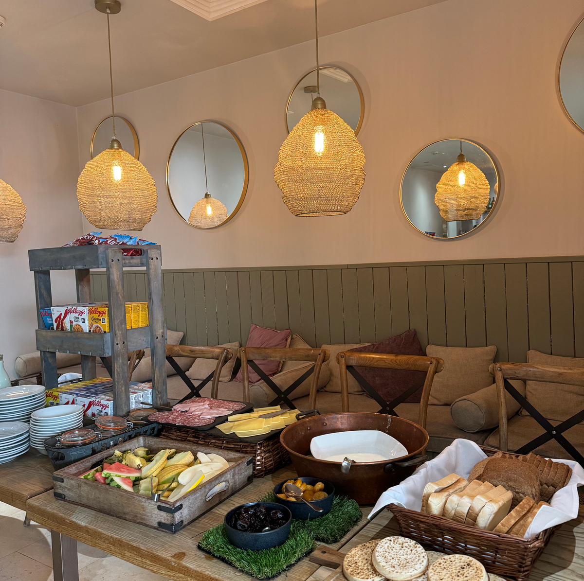 SPA BREAK - FIRST NIGHT AWAY FROM THE BABY continental breakfast